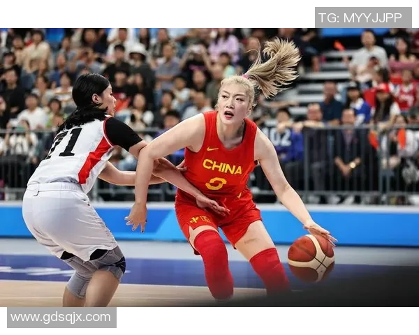 上海女篮与八一女篮激战正酣谁将赢得这场巅峰对决的胜利