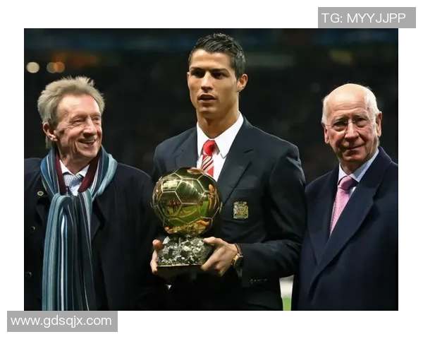 孙兴O的足球之路：从青涩少年到世界级球星的成长历程与成就解析