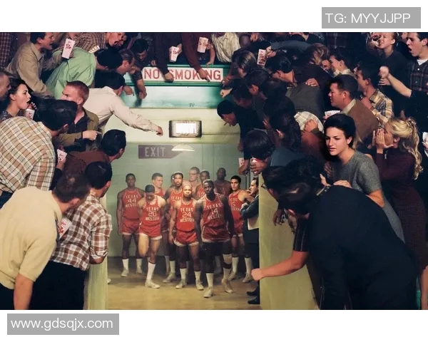 特雷杨的篮球之路：从新秀到全明星的华丽蜕变与挑战