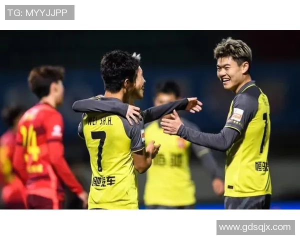 自由队与巴拉圭民族激战正酣谁能在这场较量中笑到最后