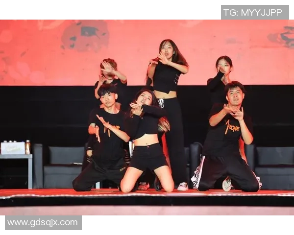 上海街舞队的节奏与风格解析领略街舞文化的热潮与魅力